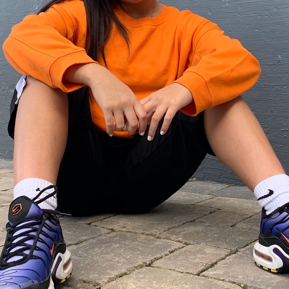 Orange Crop Top - Picture 1 of 4